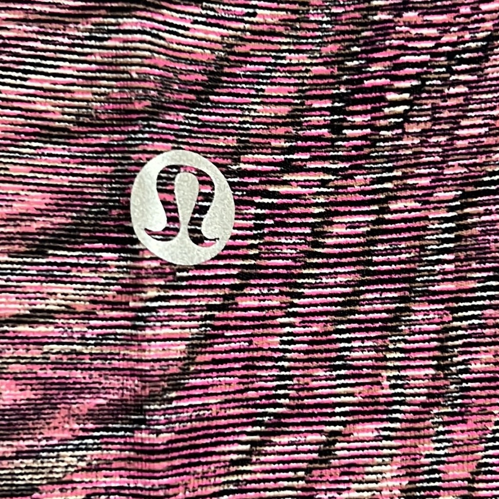 NWOT Lululemon-Swift Speed High-Rise Tight, size 4 - Picture 6 of 6
